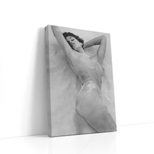 Load image into Gallery viewer, #011 Cindy Crawford