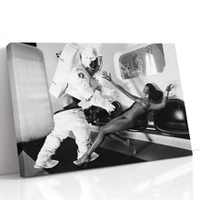 Load image into Gallery viewer, #108BW Naomi Campbell