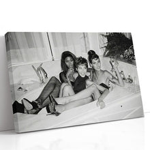 Load image into Gallery viewer, #114 Naomi Campbell