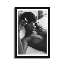 Load image into Gallery viewer, #002BW Naomi Campbell