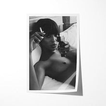 Load image into Gallery viewer, #002BW Naomi Campbell