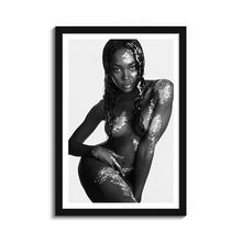 Load image into Gallery viewer, #047BW Naomi Campbell