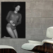 Load image into Gallery viewer, #017BW Jennifer Lopez