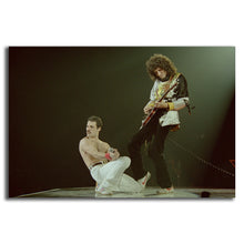 Load image into Gallery viewer, #012 Queen
