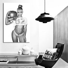 Load image into Gallery viewer, #021BW Beyonce