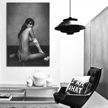 Load image into Gallery viewer, #007BW Helena Christensen
