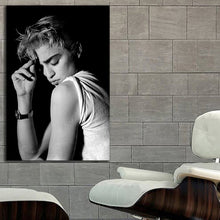 Load image into Gallery viewer, #047 Madonna