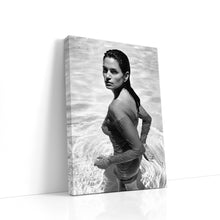 Load image into Gallery viewer, #001 Cindy Crawford

