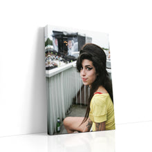 Load image into Gallery viewer, #008 Amy Winehouse
