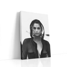 Load image into Gallery viewer, #014 Cindy Crawford
