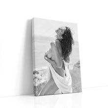 Load image into Gallery viewer, #018 Cindy Crawford
