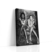 Load image into Gallery viewer, #052 Naomi Campbell x Kate Moss
