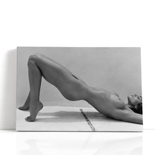 Load image into Gallery viewer, #103 Cindy Crawford
