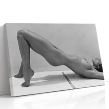 Load image into Gallery viewer, #103 Cindy Crawford
