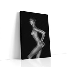 Load image into Gallery viewer, #025BW Naomi Campbell
