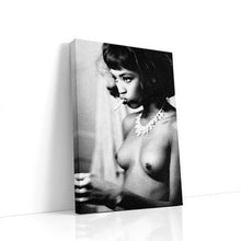Load image into Gallery viewer, #004 Naomi Campbell
