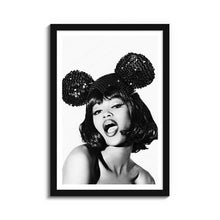 Load image into Gallery viewer, #008 Naomi Campbell
