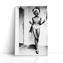 Load image into Gallery viewer, #018 Naomi Campbell

