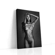 Load image into Gallery viewer, #011BW Naomi Campbell

