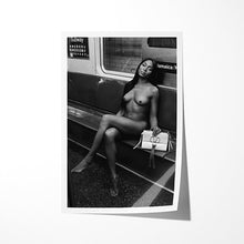 Load image into Gallery viewer, #016 Naomi Campbell
