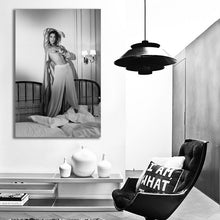 Load image into Gallery viewer, #009 Monica Belluci
