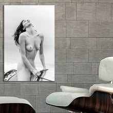 Load image into Gallery viewer, #022BW Kendall Jenner
