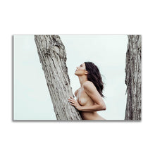 Load image into Gallery viewer, #015 Kendall Jenner
