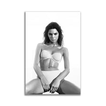 Load image into Gallery viewer, #084BW Kendall Jenner
