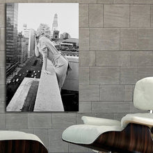 Load image into Gallery viewer, #032 Marilyn Monroe
