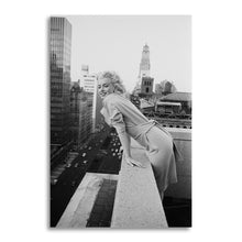 Load image into Gallery viewer, #031 Marilyn Monroe
