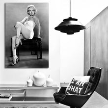 Load image into Gallery viewer, #010 Marilyn Monroe
