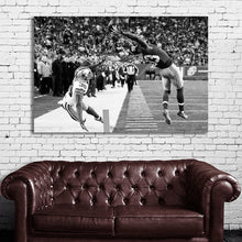 Load image into Gallery viewer, #002BW Giants
