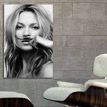 Load image into Gallery viewer, #038 Kate Moss
