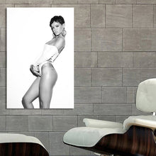 Load image into Gallery viewer, #043BW Rihanna
