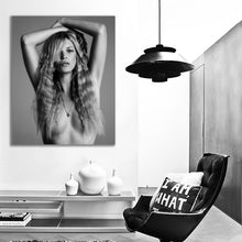 Load image into Gallery viewer, #601BW Kate Moss
