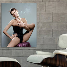 Load image into Gallery viewer, #606 Kate Moss
