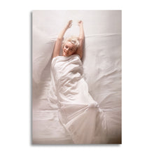 Load image into Gallery viewer, #071 Marilyn Monroe
