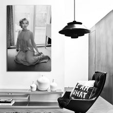 Load image into Gallery viewer, #159BW Marilyn Monroe
