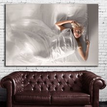 Load image into Gallery viewer, #077 Marilyn Monroe
