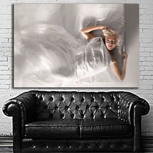 Load image into Gallery viewer, #077 Marilyn Monroe
