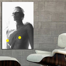 Load image into Gallery viewer, #033 Kate Moss
