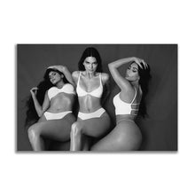 Load image into Gallery viewer, #081BW Kendall Jenner
