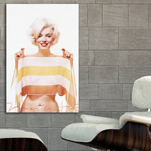 Load image into Gallery viewer, #058 Marilyn Monroe

