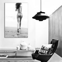 Load image into Gallery viewer, #061BW Kendall Jenner
