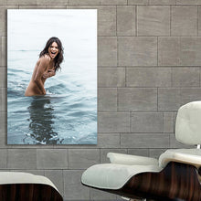 Load image into Gallery viewer, #045 Kendall Jenner
