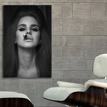 Load image into Gallery viewer, #008BW Lana Del Rey

