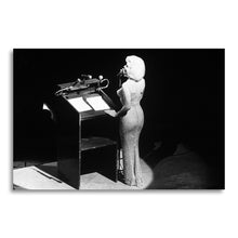 Load image into Gallery viewer, #053 Marilyn Monroe
