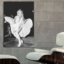 Load image into Gallery viewer, #082 Marilyn Monroe
