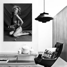 Load image into Gallery viewer, #712BW Kate Moss

