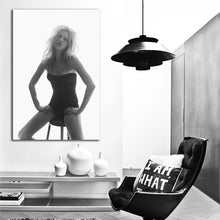 Load image into Gallery viewer, #061 Kate Moss
